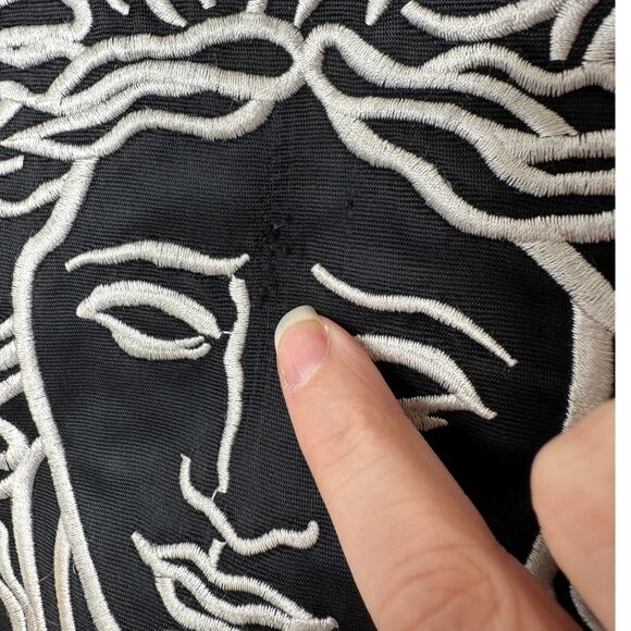 Versace Jean Medusa Black Silver Embroidered Logo Long Sleeve Zip Bomber Jacket - Picture 10 of 14